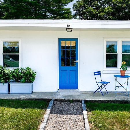 Marina Bay Cottages Waterford Extérieur photo