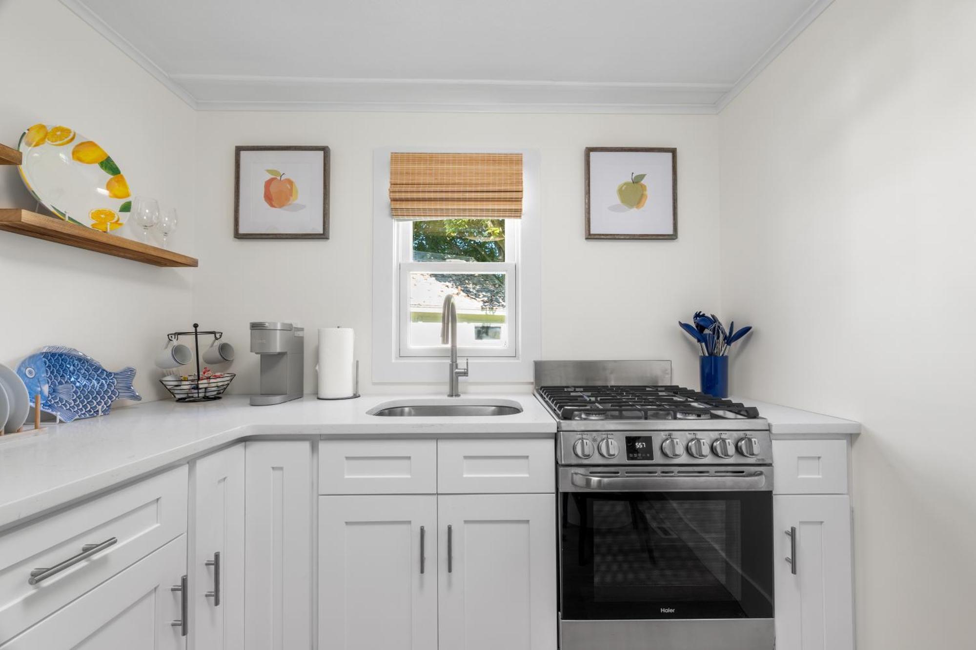 Marina Bay Cottages Waterford Extérieur photo