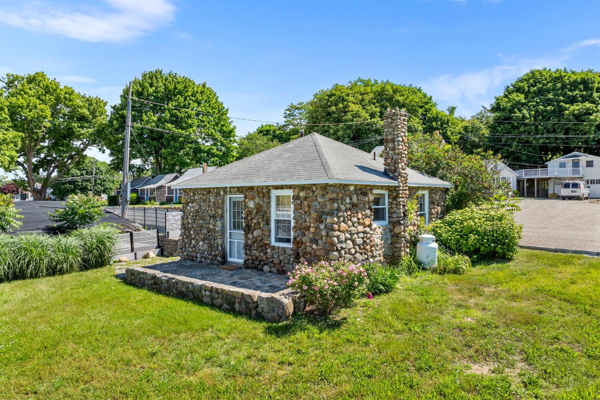 Marina Bay Cottages Waterford Extérieur photo